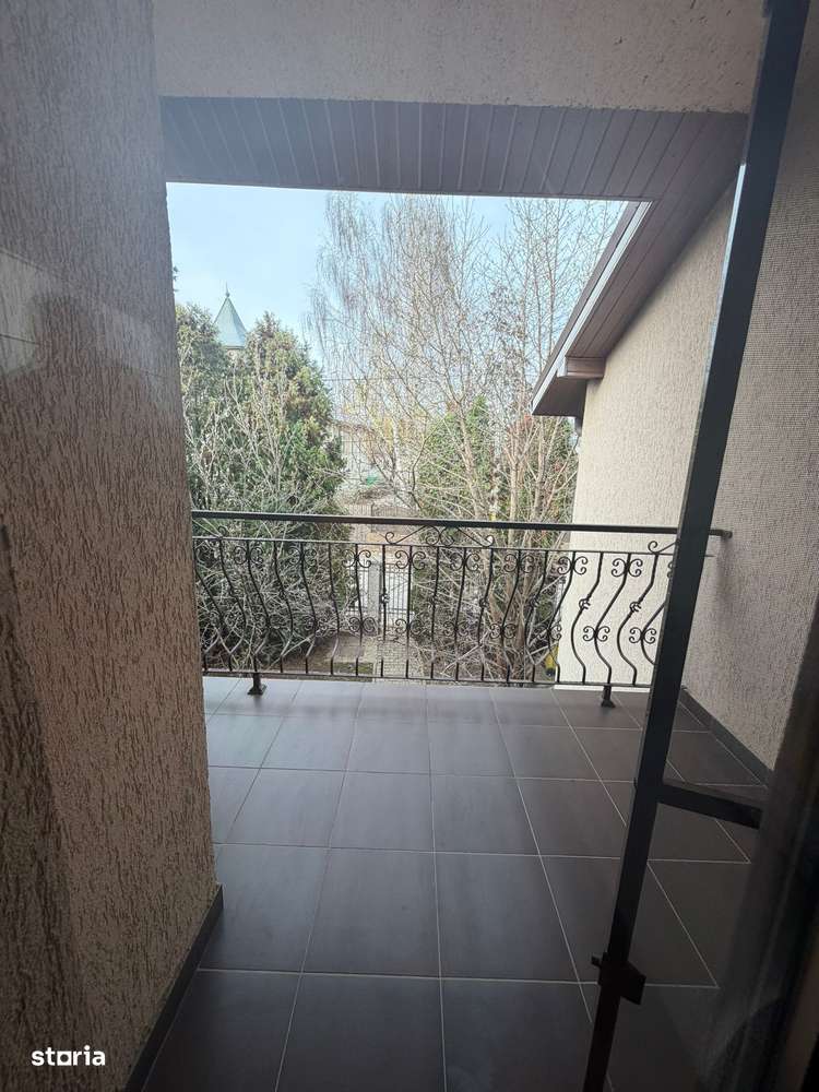 Vand Vila Serbanesti strada Siretului-16