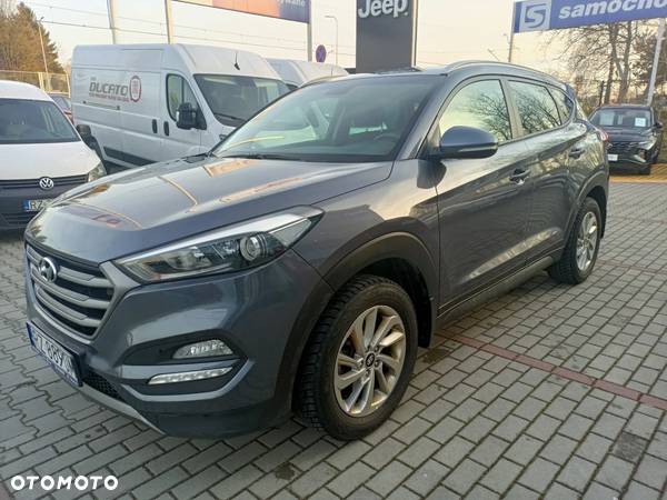 Hyundai Tucson 1.6 GDI BlueDrive Comfort 2WD - 2