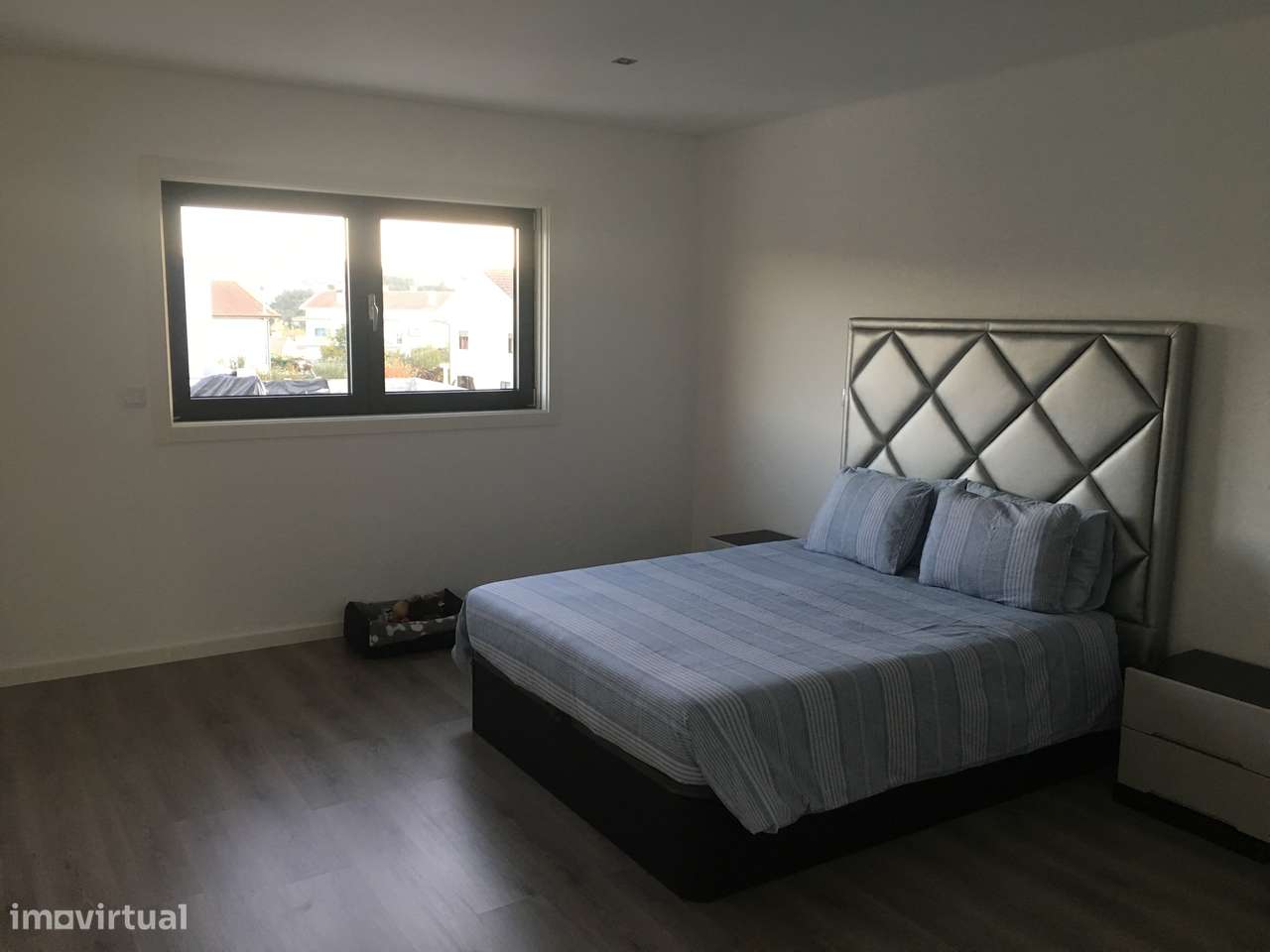 Moradia T3 com 3 Suítes, Closet, Garagem Dupla - Grande imagem: 3/15