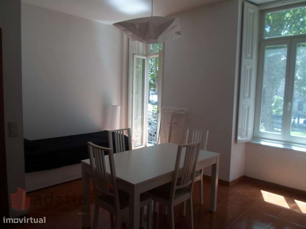 T1 mobilado e equipado para arrendar - Av. Sá da Bandeira, perto da... - Grande imagem: 3/18