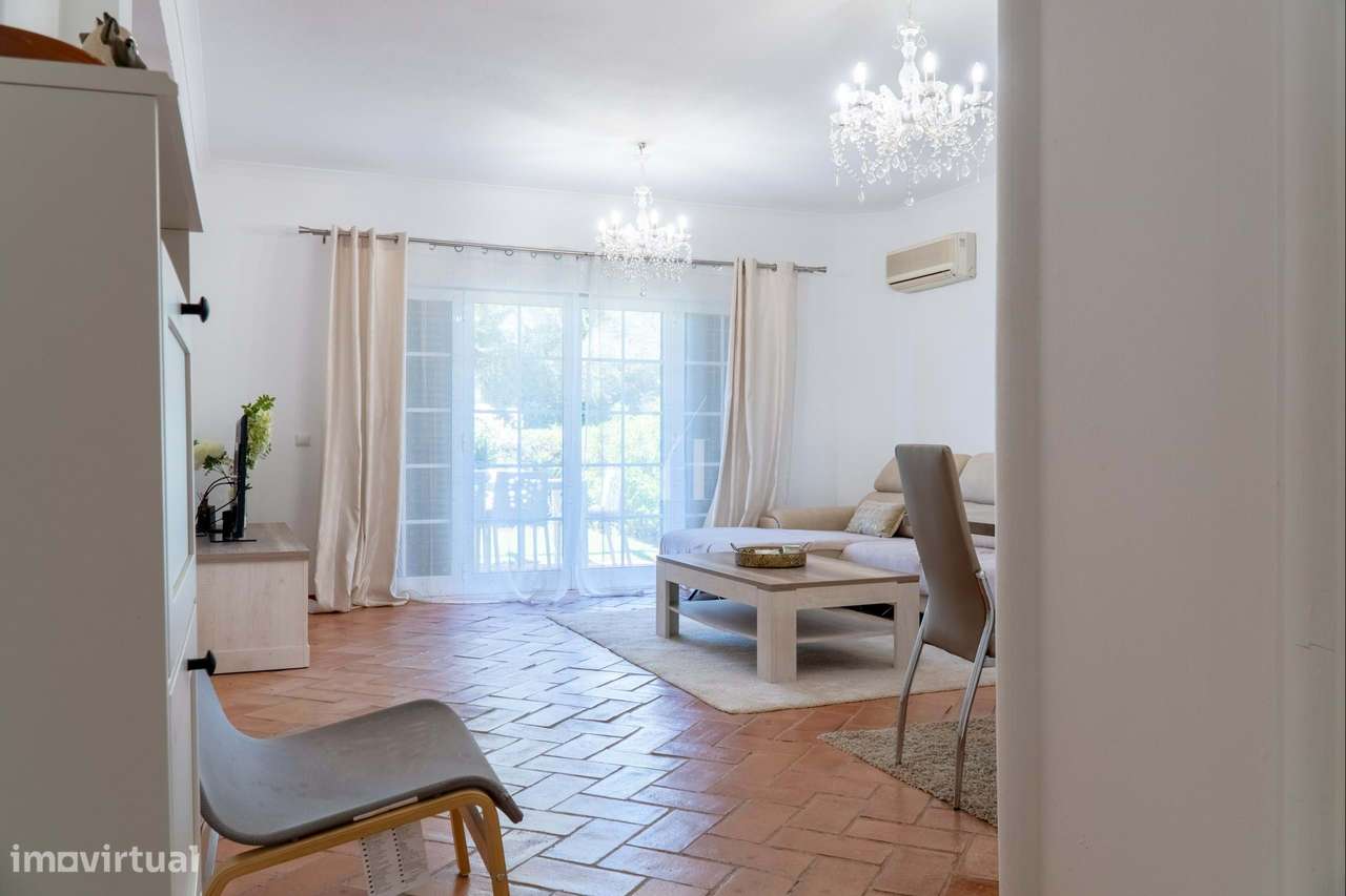 Apartamento T2 com pátio privado, ginásio, spa e piscina – Vilamoura - Grande imagem: 3/30