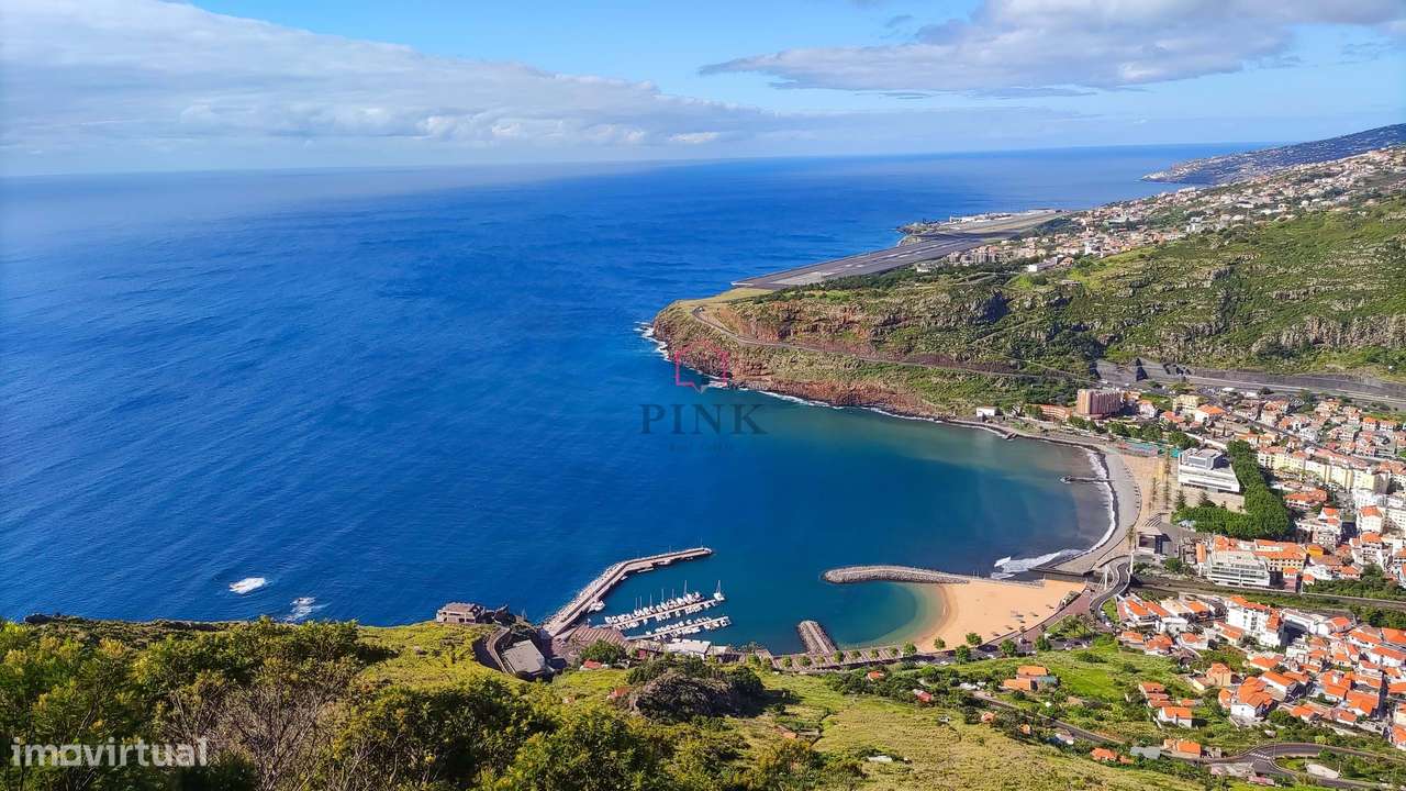 Moradia de Luxo T3 com Piscina em Machico-15