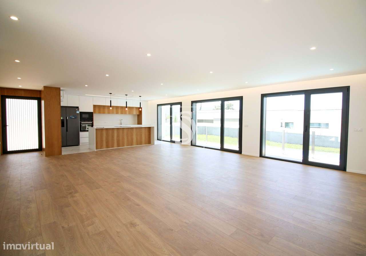 Moradia Térrea T3 + Escritório com Piscina – Braga (a 14 minutos do ce - Grande imagem: 5/27