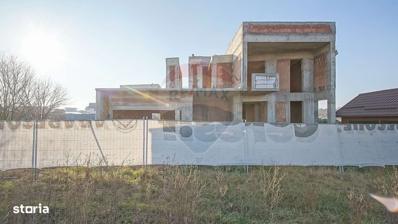 Vilă cu 3 camere, la roșu | Proiect modern – Poiana Craitelor - Imagine principală: 5/20