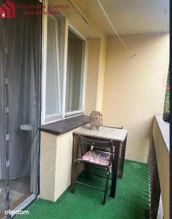 Komfortowe mieszkanie z balkonem i piwnica .-7