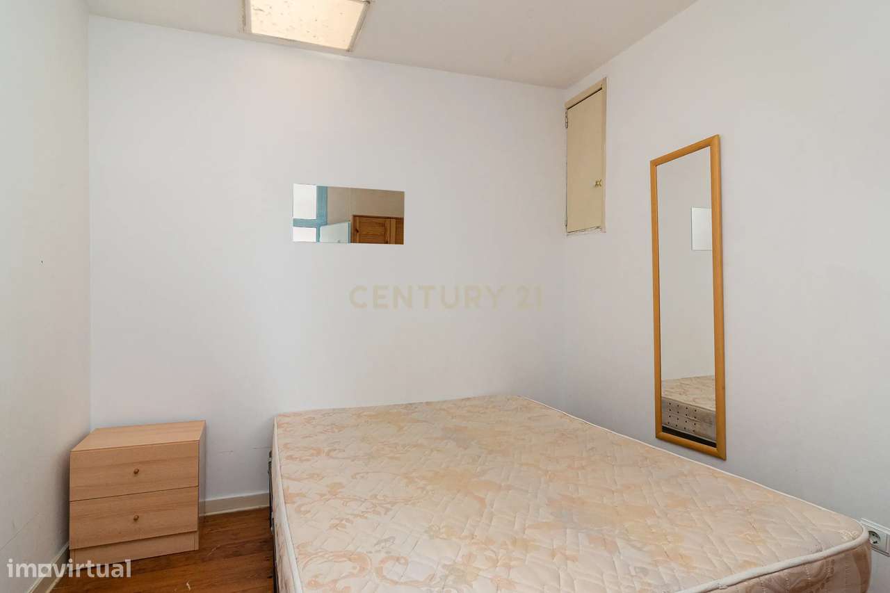 T2 em prédio pombalino na Rua da Madalena N.90, em plena Baixa de Lisb - Grande imagem: 5/16