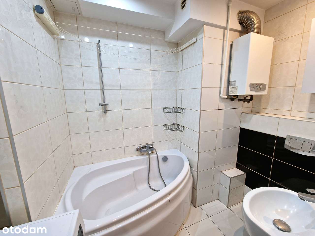 Dziesiąta* 2 pokoje 32m2 pietro 4z4 ul.Herberta 18 - Pełny obrazek: 5/6