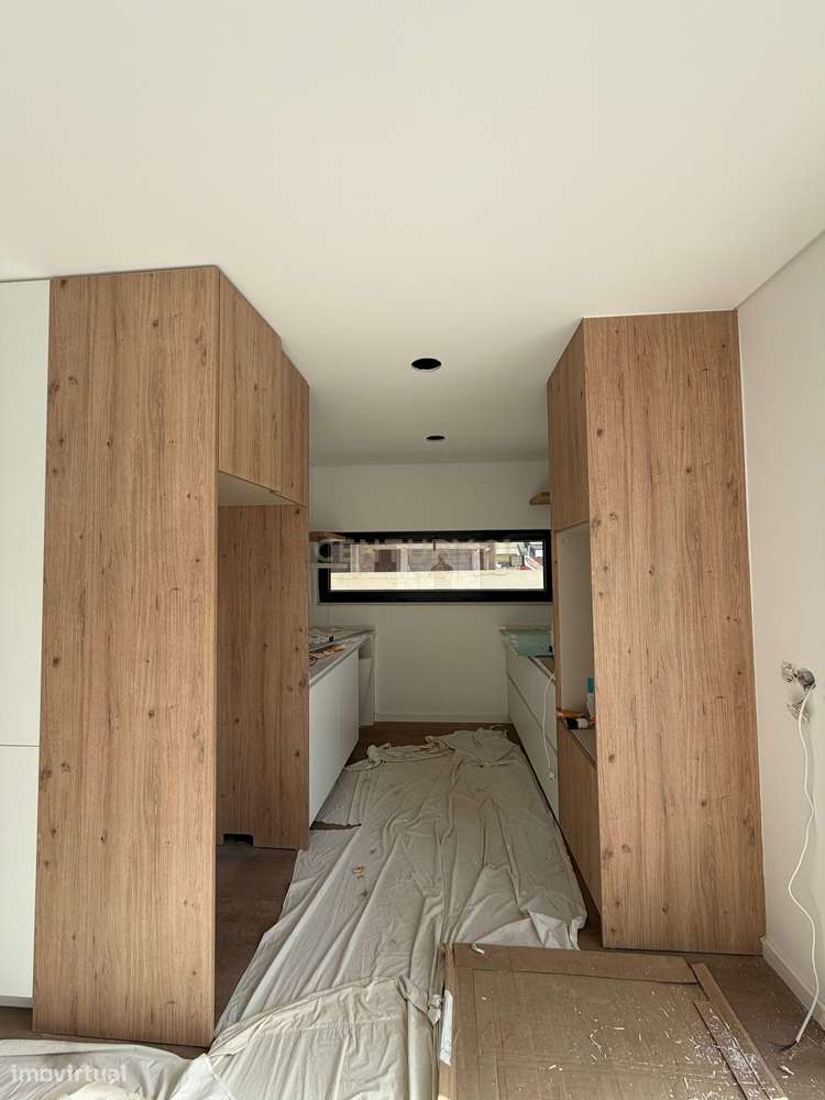 Moradia Nova T3 c/piscina - Foros de Amora-10