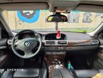 BMW Seria 7 750i - 12