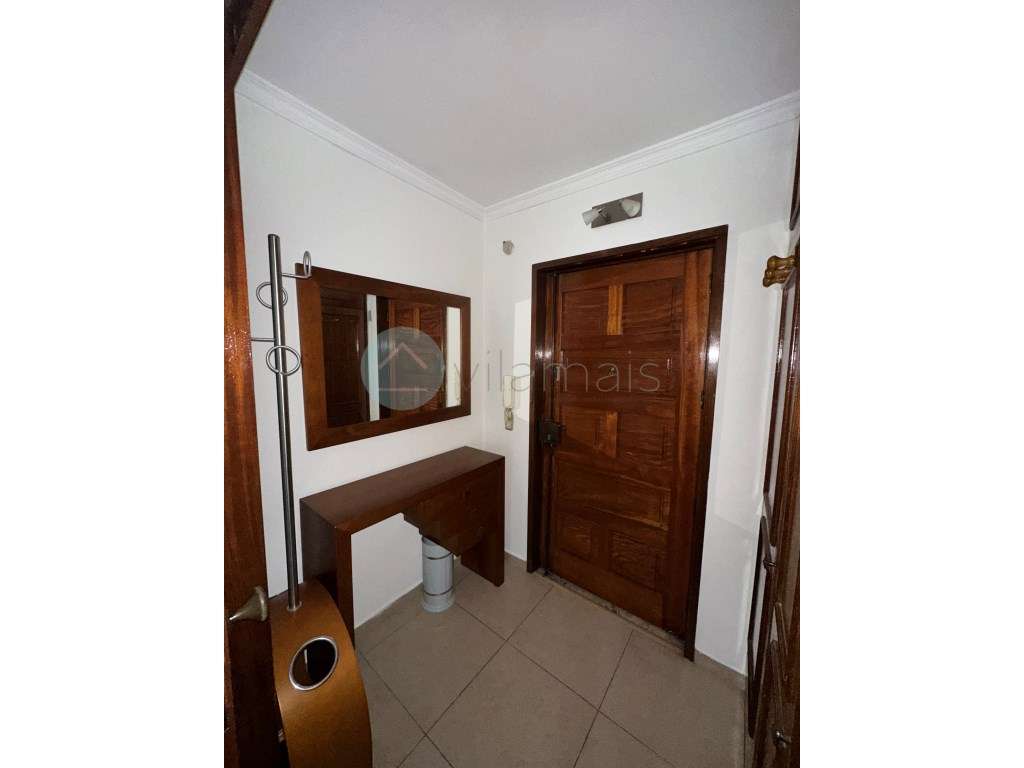 T1 - Rua Dr. Eduardo Santos Silva, Junto às Faculdades-9