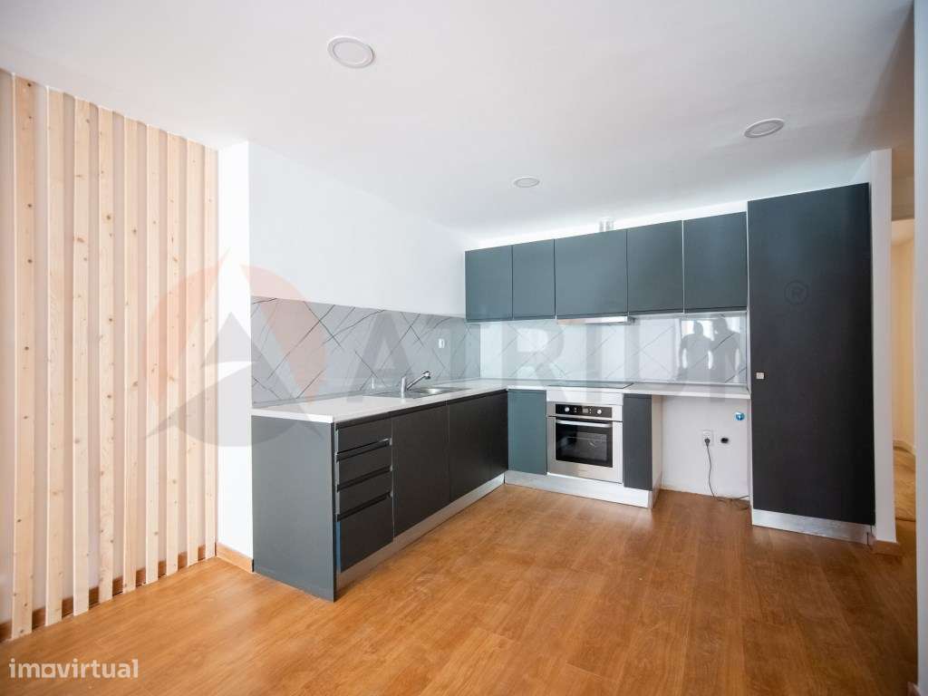 Prédio Renovado no Coração do Centro Histórico de Setúbal-5