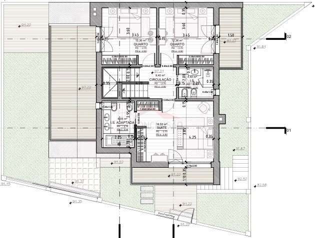 Moradia T4 de arquitetura moderna, estado de nova.-44