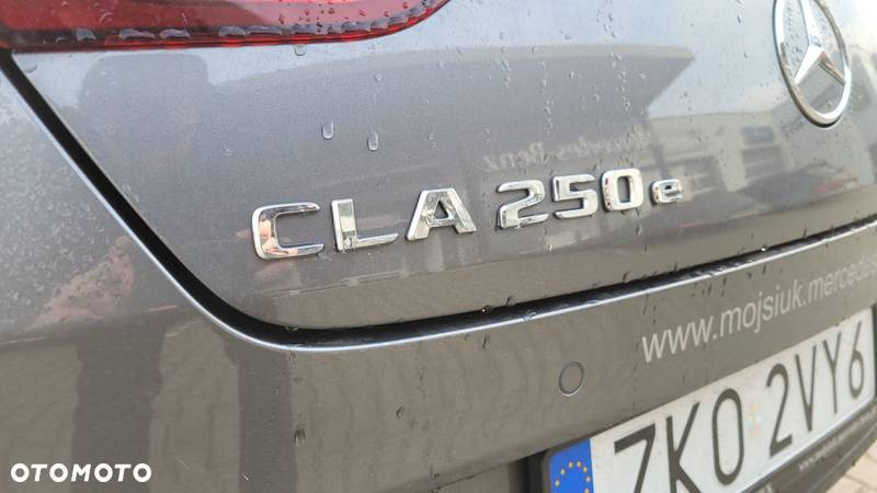 Mercedes-Benz CLA - 9