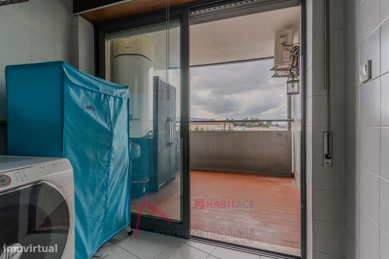 Apartamento T4 Mobilado à Venda em São Vicente, Braga-45