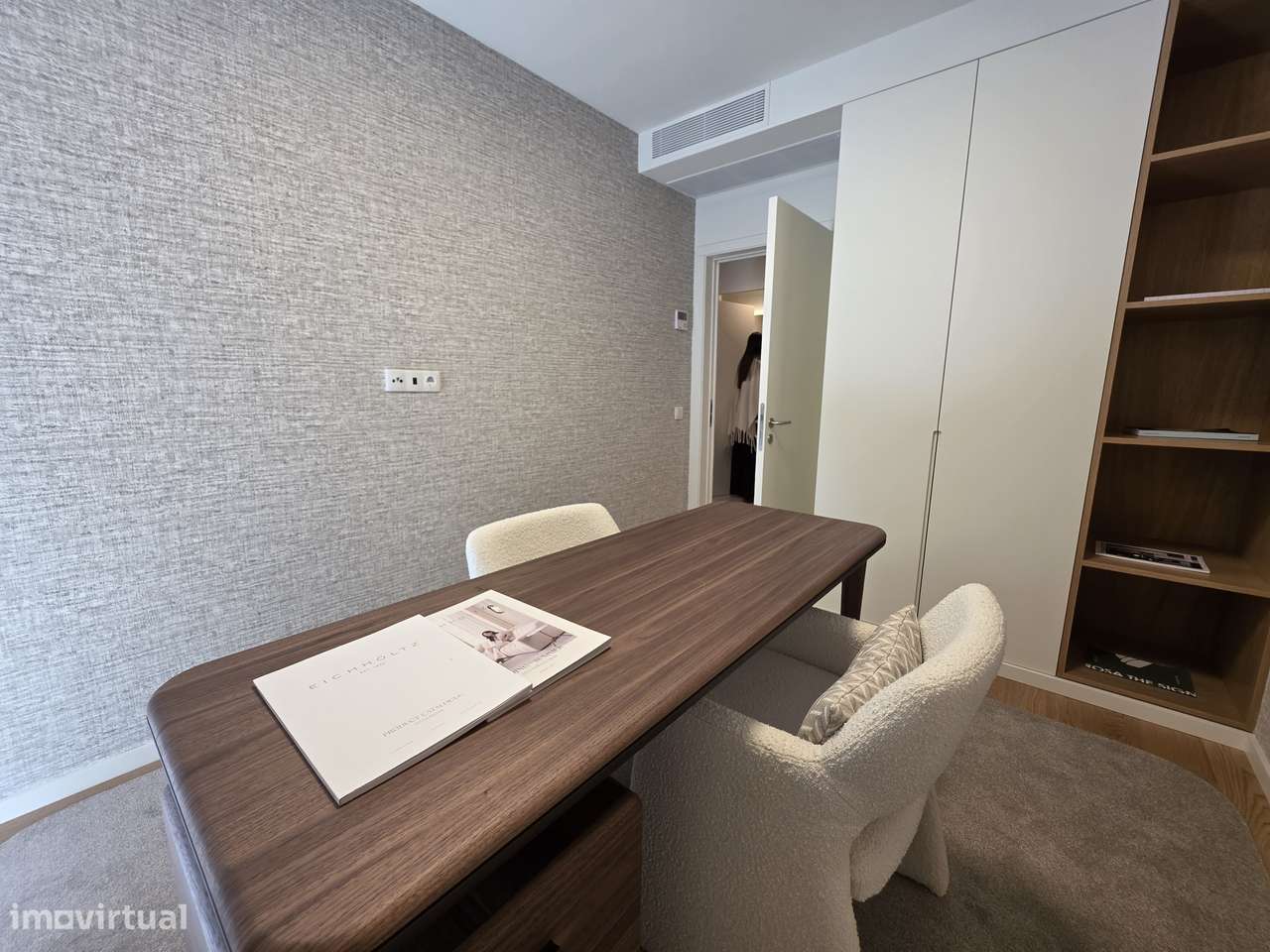 Comprar Apartamento Yard Next Gaia | Metro Rubi + Valorização-15