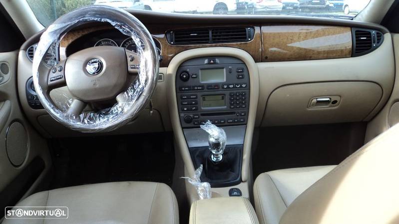 Jaguar X-Type 2.2D Executive 2007 - Para Peças - 5