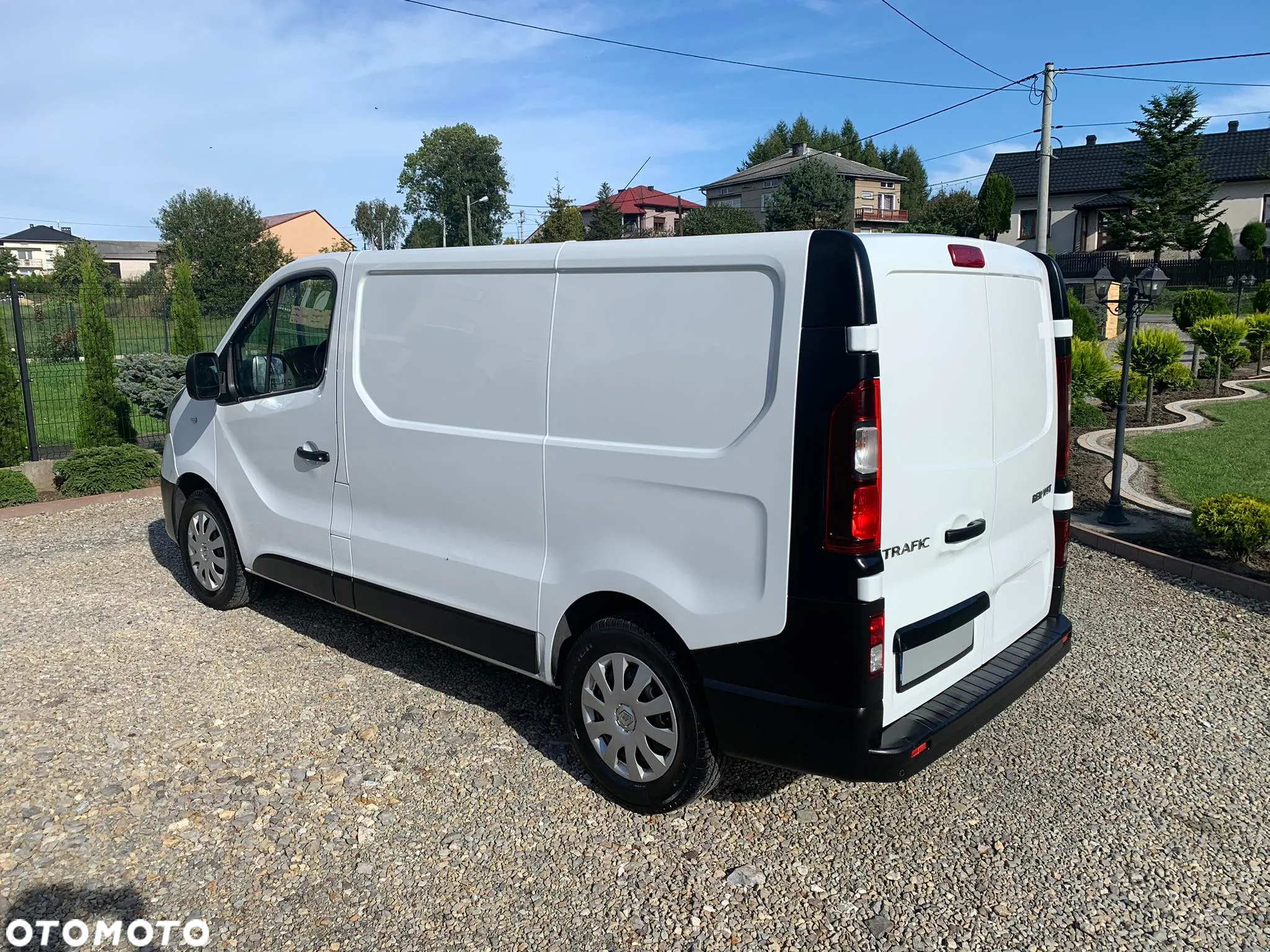 Renault Trafic - 11