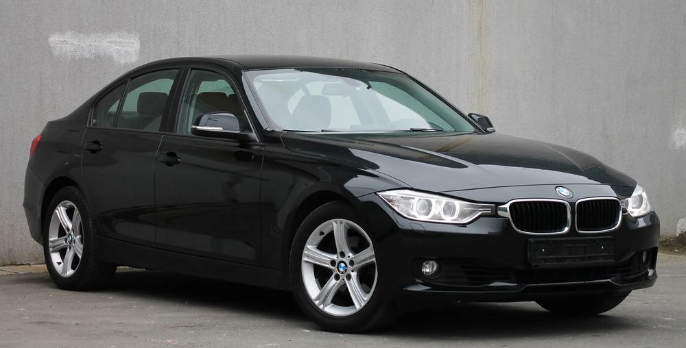 BMW 3 Series F30/F31/F34 [2011 - 2019] 320i Aut. Sport Line 2013
