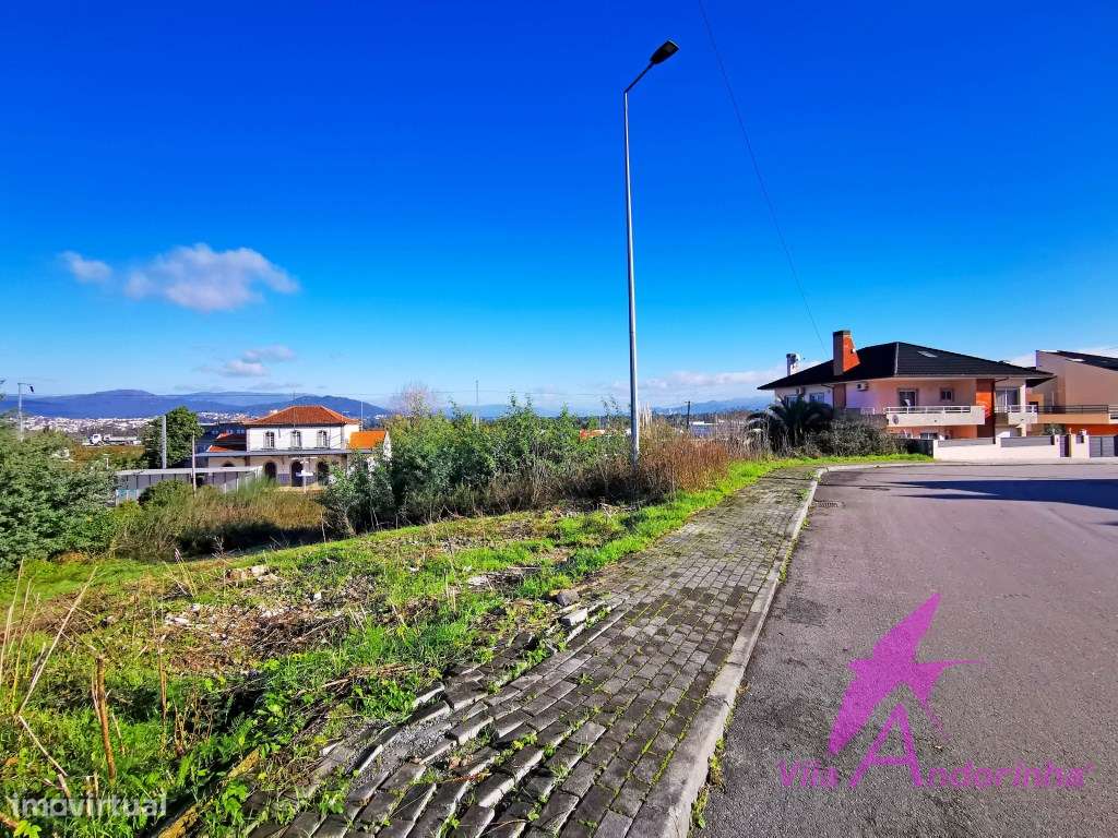 Terreno para construção em Darque com vista para a montanha a 10 mi... - Grande imagem: 3/5