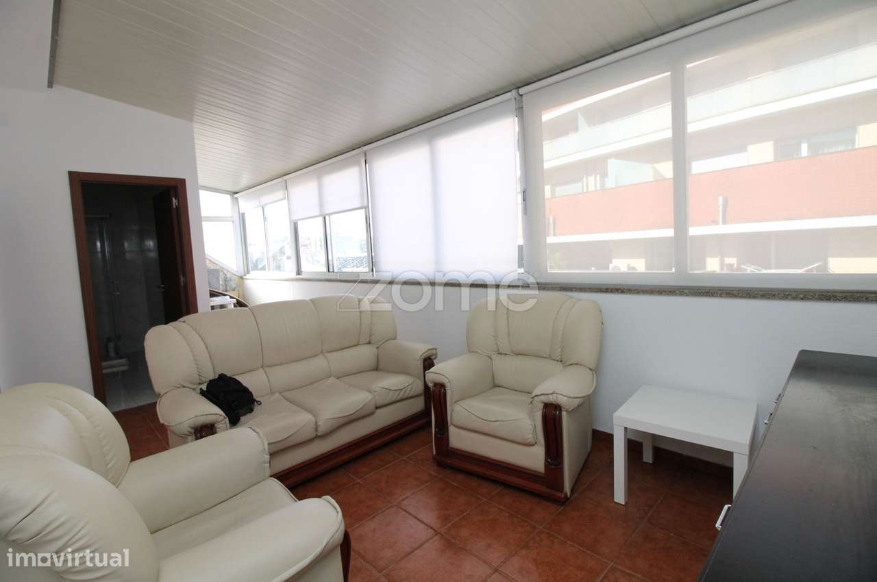 T2 amplo c/ sotão e garagem fechada, S. Vitor, Braga - Grande imagem: 2/38