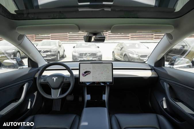 Tesla Model 3 Langstreckenbatterie Allradantrieb Dual Motor - 9