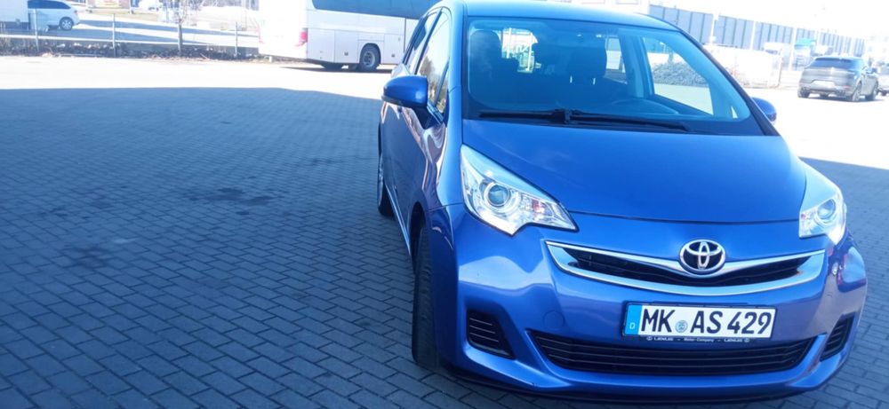 Toyota Verso-S 1.33 Active 2014