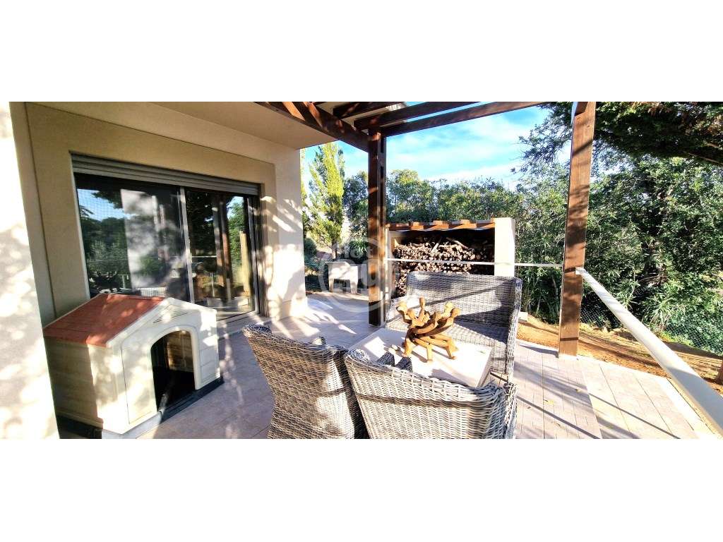 Fantástica propriedade de luxo inserida num generoso lote de terren...-18