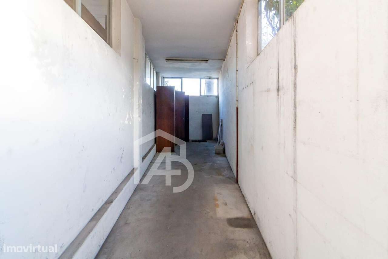 Prédio com potencial de reabilitação – Pernelhas, Leiria-45