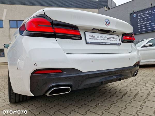 BMW Seria 5 520d xDrive mHEV M Sport sport - 28