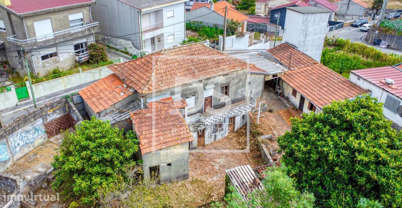 Moradia com terreno de 960 m2  para restauro - Matosinhos - Grande imagem: 5/15