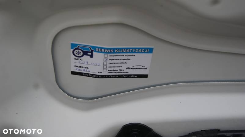 BMW X1 sDrive18d - 34