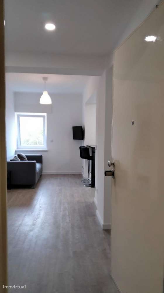 Apartamento com 1 quartos - localizado em Xabregas Lisbon - Grande imagem: 4/10