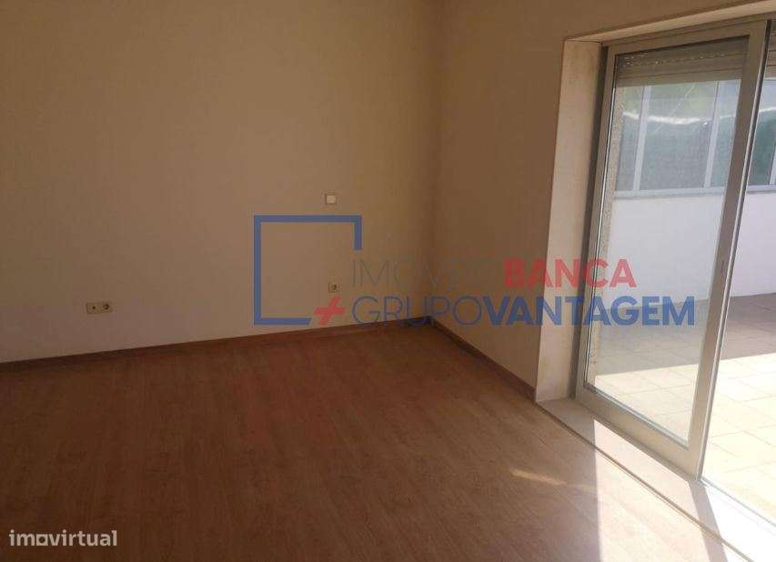 APARTAMENTO T1 - PAREDES - Grande imagem: 5/21