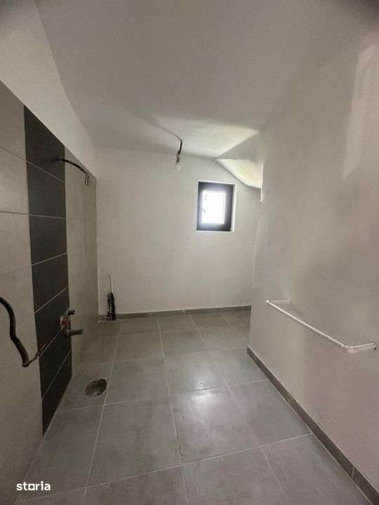 Ansamblu Privat/Case Insiruite P+1+M/Toate Utilitatile id nr 41 - Imagine principală: 5/15