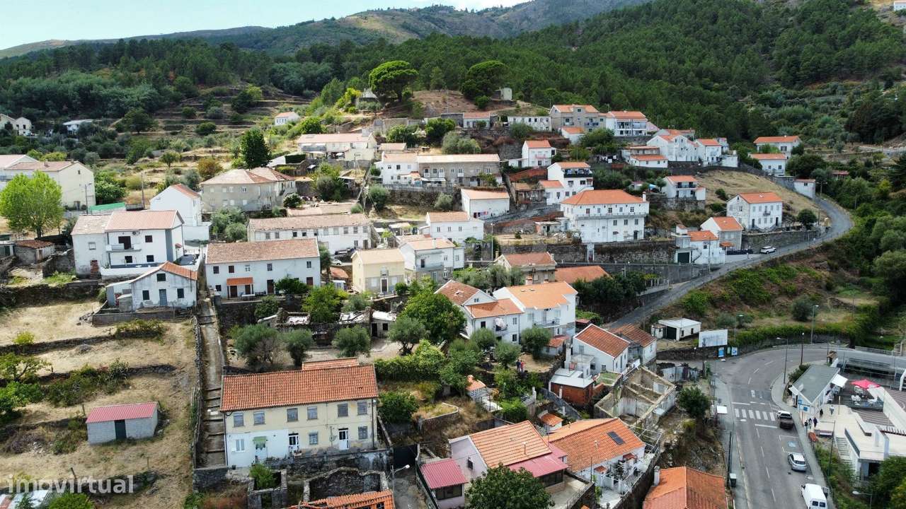 Edifício com 3 Apartamentos T2 | Investimento | Cantar Galo – Covilhã-4