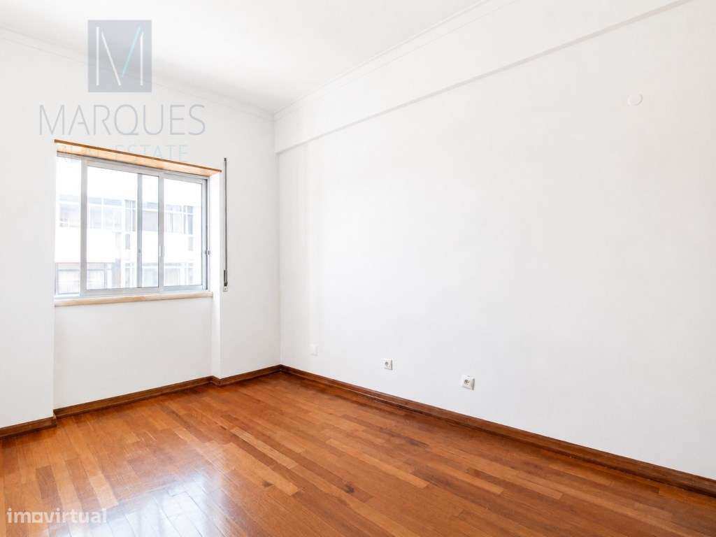 Apartamento T3 em Almada-26