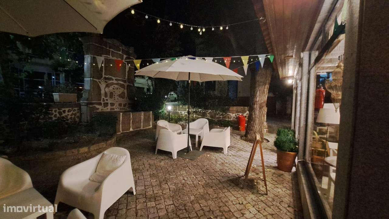 QUIOSQUE COM ESPLANADA TIPICA-21