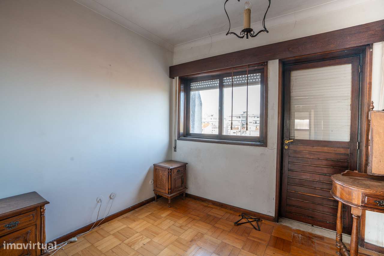 Moradia T2 com vista rio ,próxima à Av. da Répública , V.N.Gaia AF - Grande imagem: 4/12