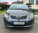 Toyota Avensis Combi 1.6 - 17