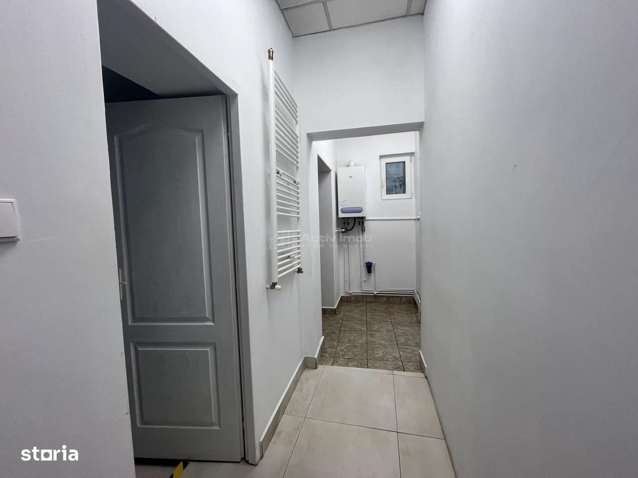 LUGOJ, DE INCHIRIAT – SPATIU COMERCIAL CENTRAL, 95 MP,  (LANGA POLITIE - Imagine principală: 5/20