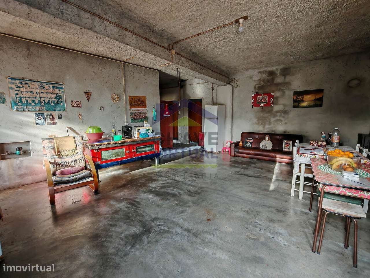 Moradia V2+1 com Terreno e Garagem - Delgada, Bombarral-26