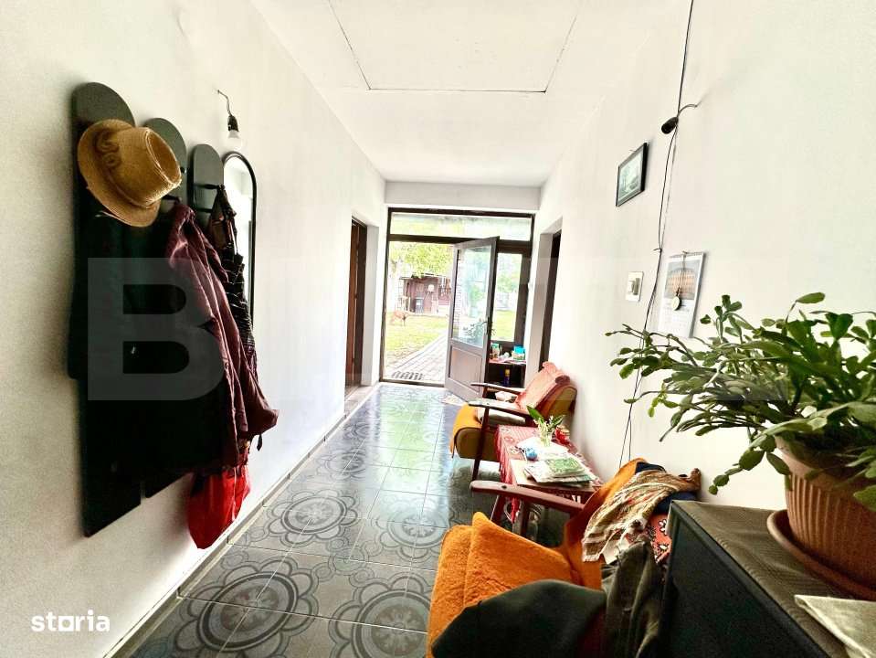 Casa doua corpuri 1000mp teren toate utilitaiile in Lancram - Imagine principală: 5/9