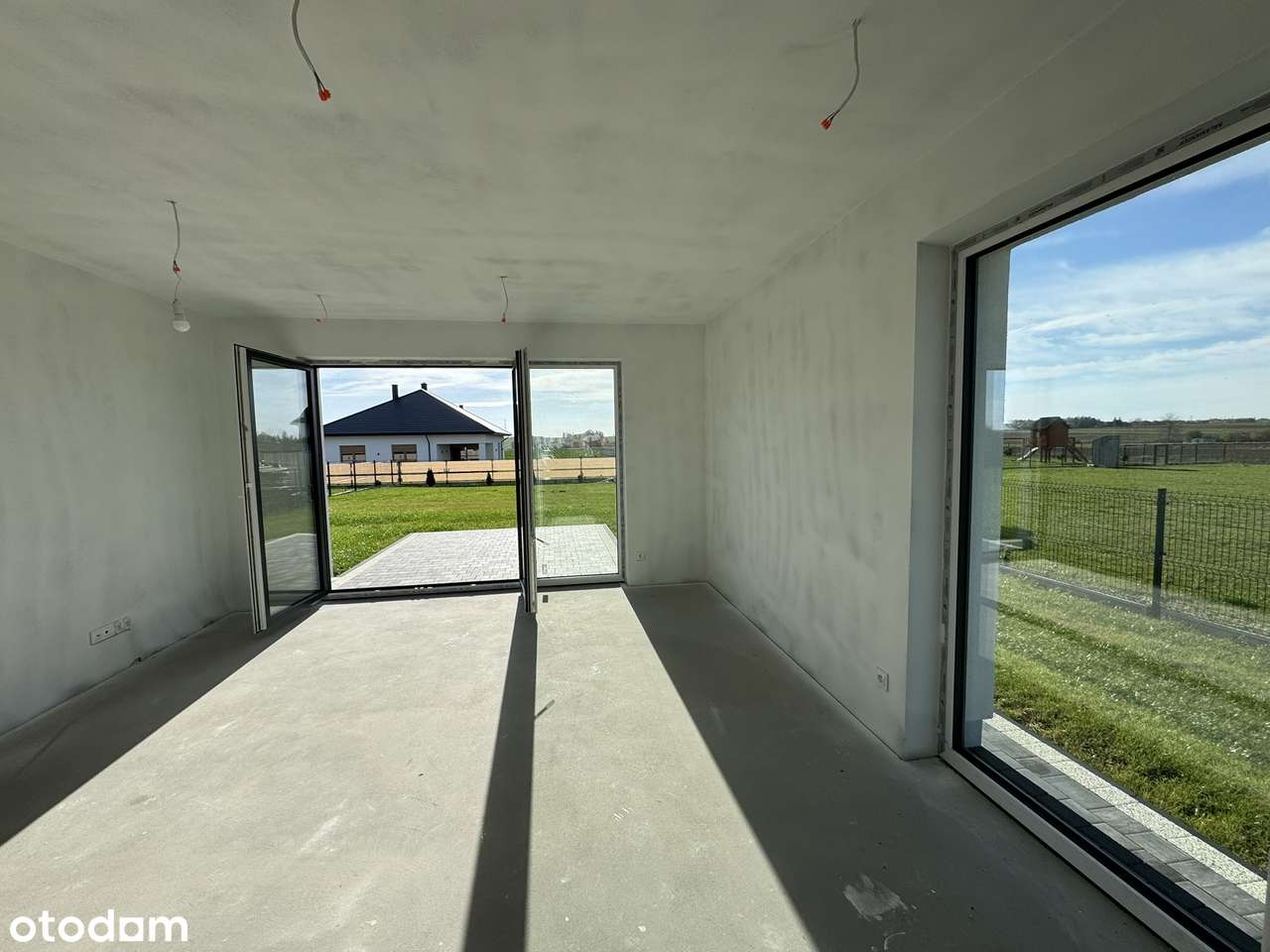 Gotowy dom, 5 pokoi, 130 m2, działka 700 m2 - Pełny obrazek: 3/10