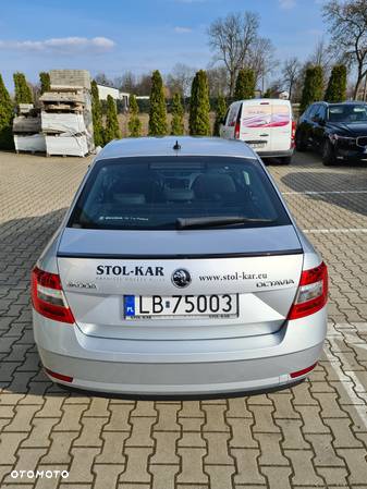 Skoda Octavia 1.5 TSI ACT Ambition - 10