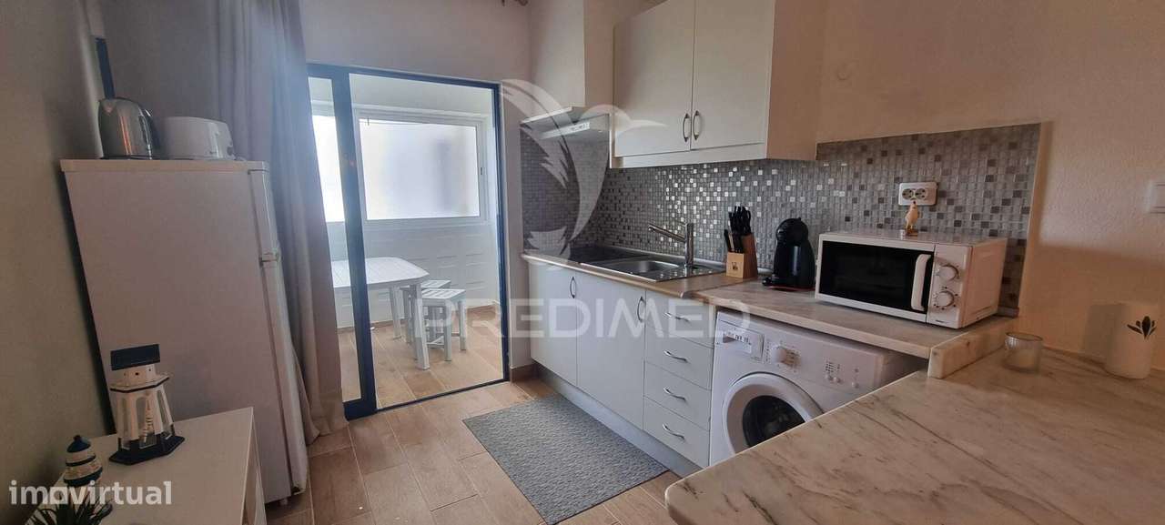 Apartamento T1 em condomínio na Praia da Rocha - Grande imagem: 2/12