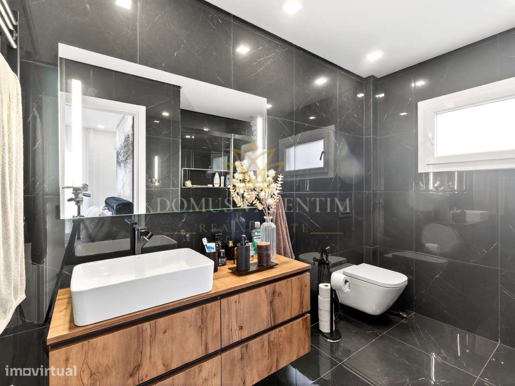 Moradia T4 em Oleiros, Azeitão - Conforto, espaço e tranquilidade!-15