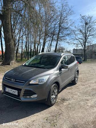 Ford Kuga 2.0 TDCi FWD Titanium - 2