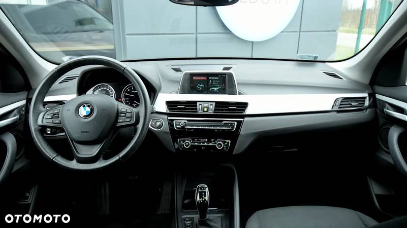 BMW X1 sDrive18i Advantage - 28