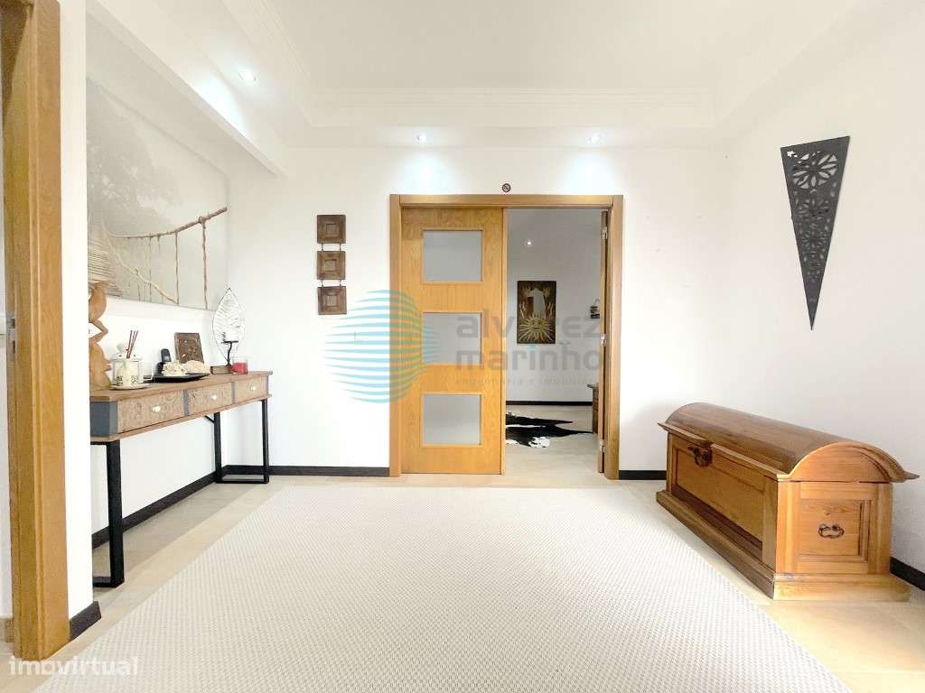 Excelente Moradia com um terreno com 1400m2 - Grande imagem: 4/60