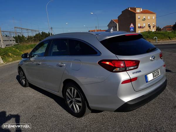 Hyundai i30 SW 1.6 CRDi Style Plus - 4